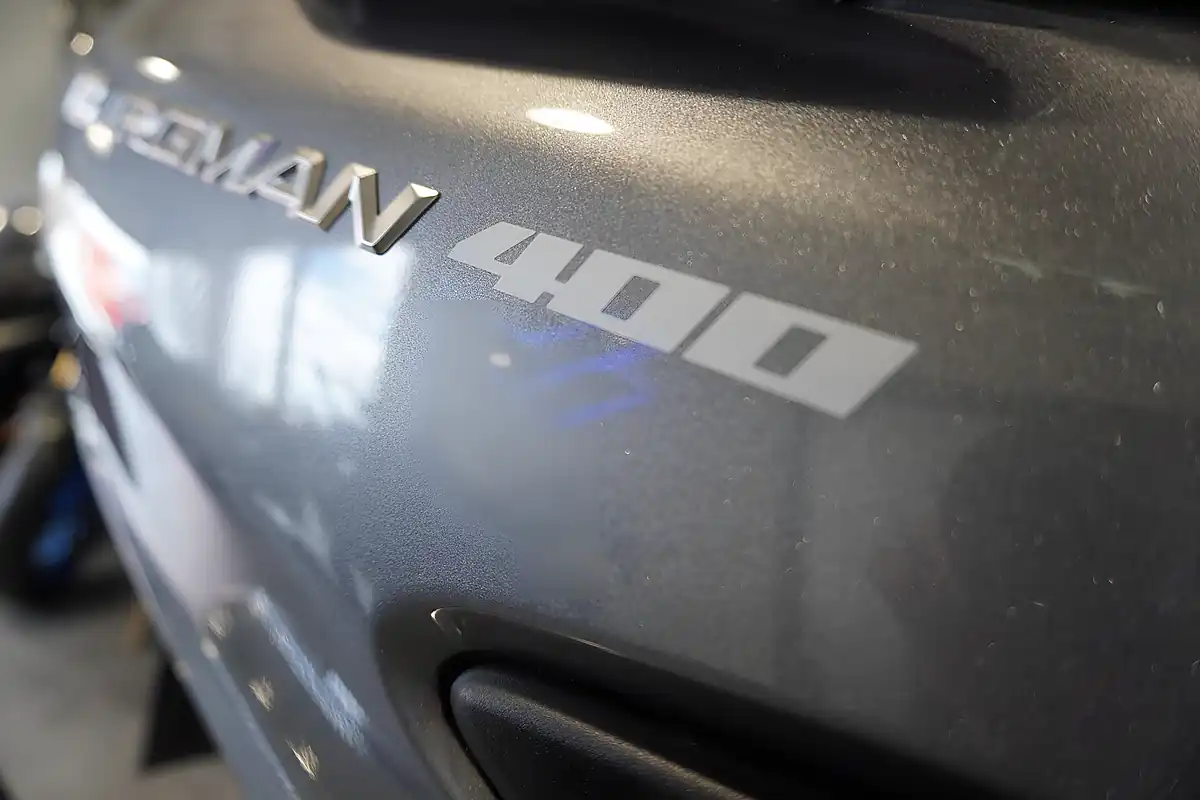 Used 2009 Suzuki Burgman 400 Silver Metallic - Interior and Exterior details 9