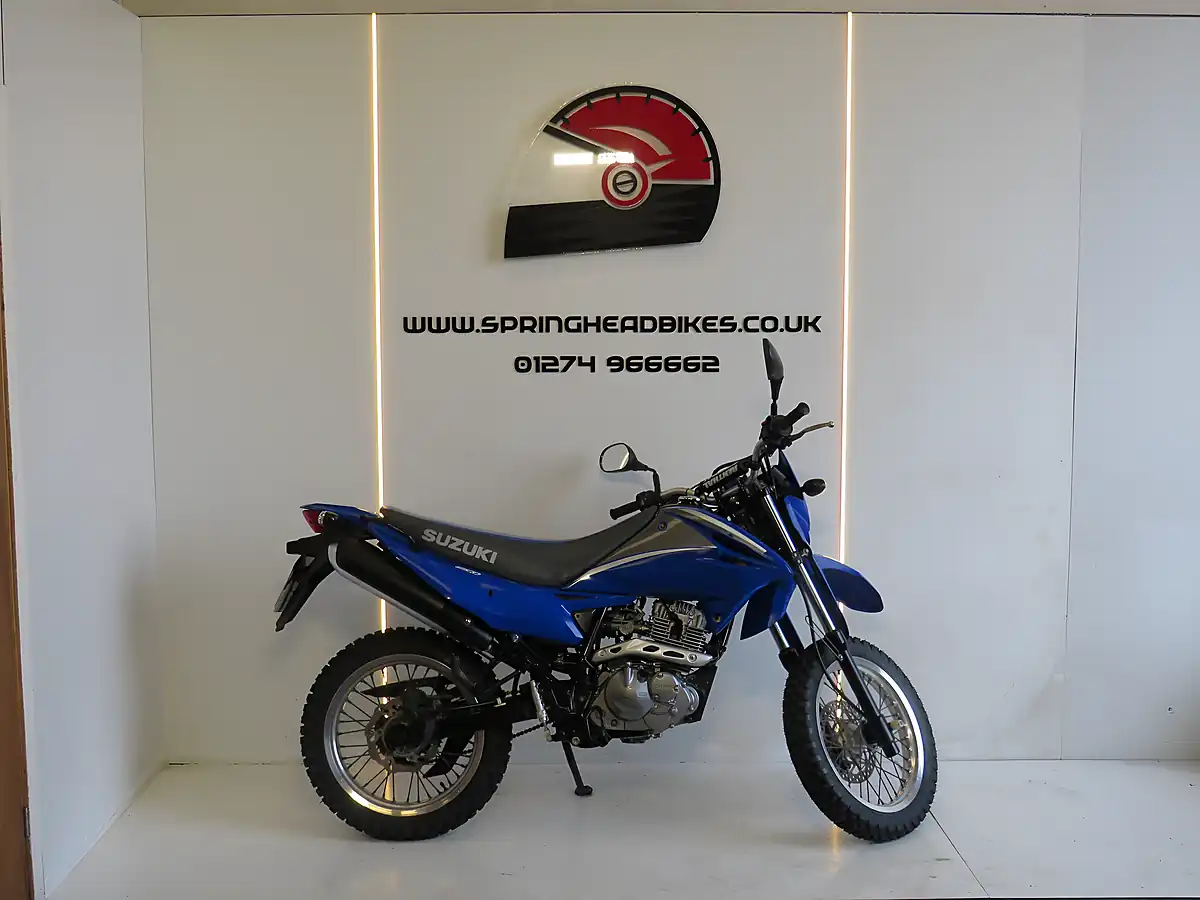 Used 2009 Suzuki DR125SE Blue - Front View