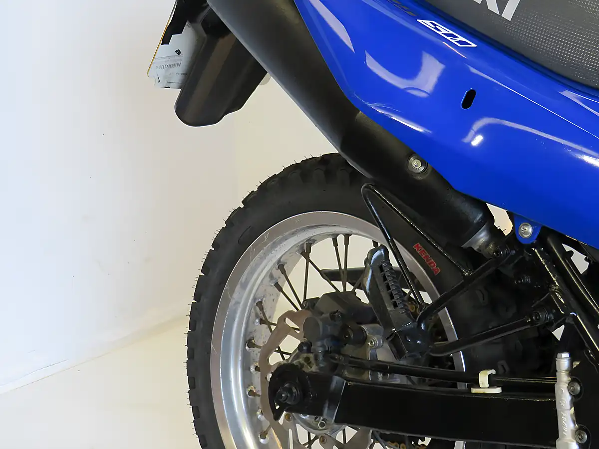 Used 2009 Suzuki DR125SE Blue - Interior and Exterior details 15