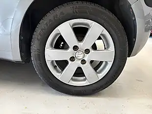 Used 2009 Suzuki Swift Glx Grey - Interior and Exterior details 10