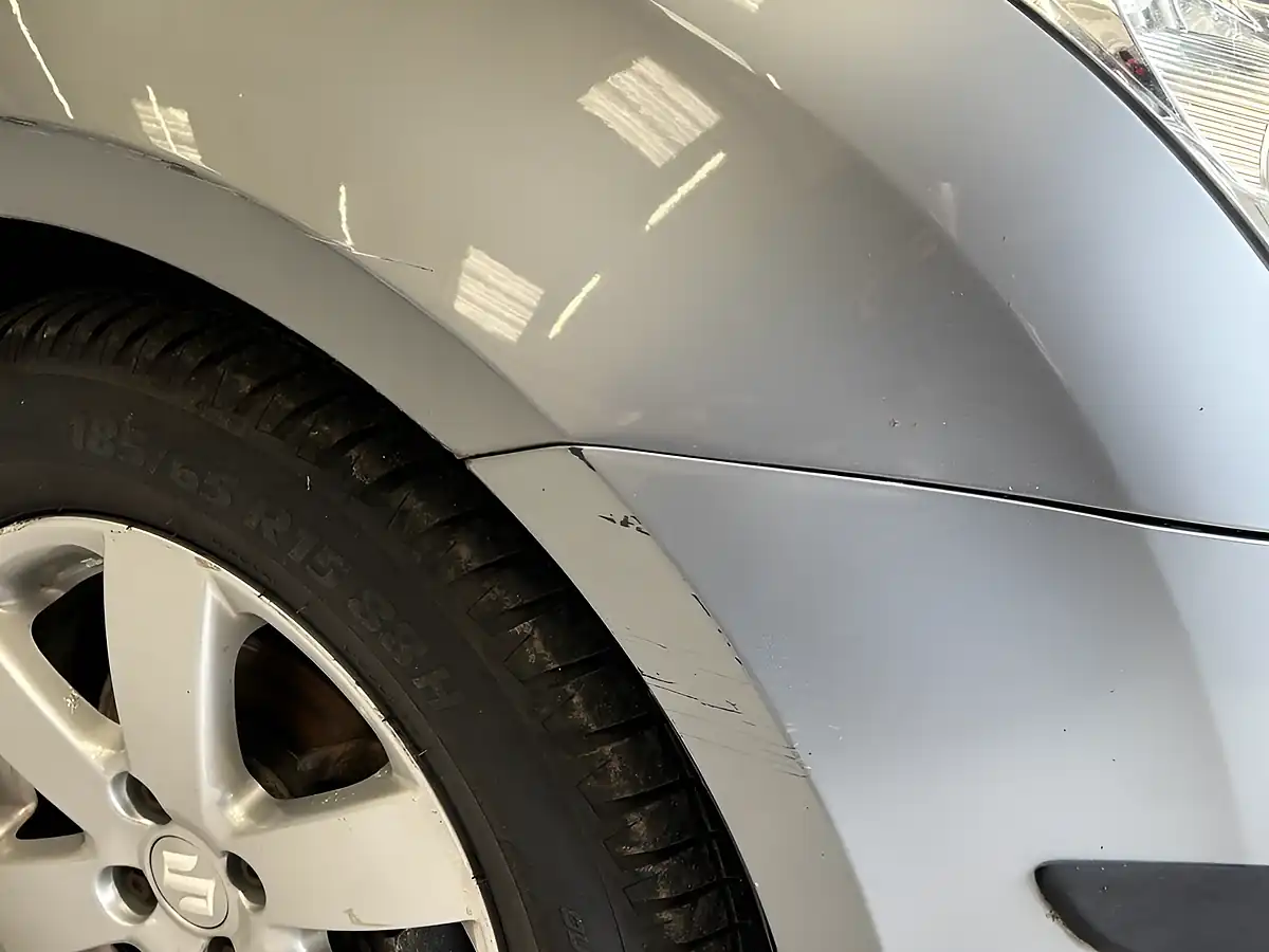 Used 2009 Suzuki Swift Glx Grey - Interior and Exterior details 13
