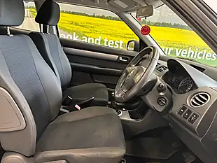Used 2009 Suzuki Swift Glx Grey - Interior and Exterior details 16