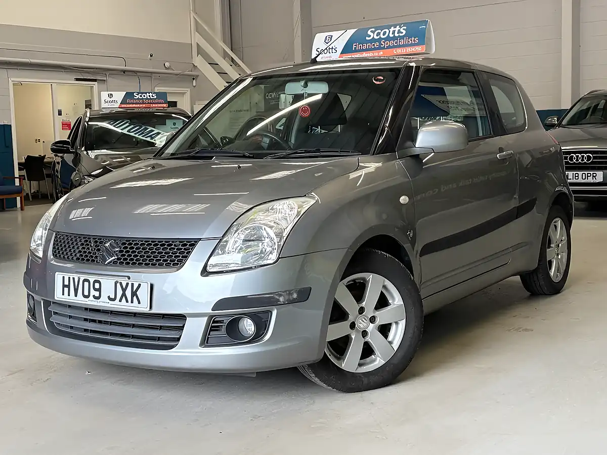 Used 2009 Suzuki Swift Glx Grey - Interior and Exterior details 3