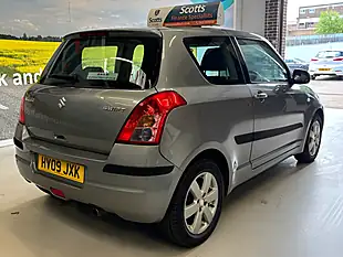 Used 2009 Suzuki Swift Glx Grey - Interior and Exterior details 5