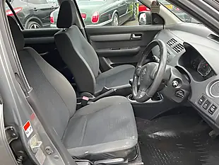 Used 2009 Suzuki Swift Glx Grey - Interior and Exterior details 9