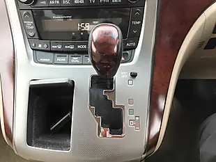 Used 2009 Toyota Alphard 240G (7 Seater) White - Interior and Exterior details 16