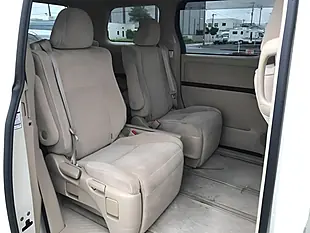Used 2009 Toyota Alphard 240G (7 Seater) White - Interior and Exterior details 17