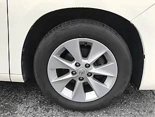 Used 2009 Toyota Alphard 240G (7 Seater) White - Interior and Exterior details 18