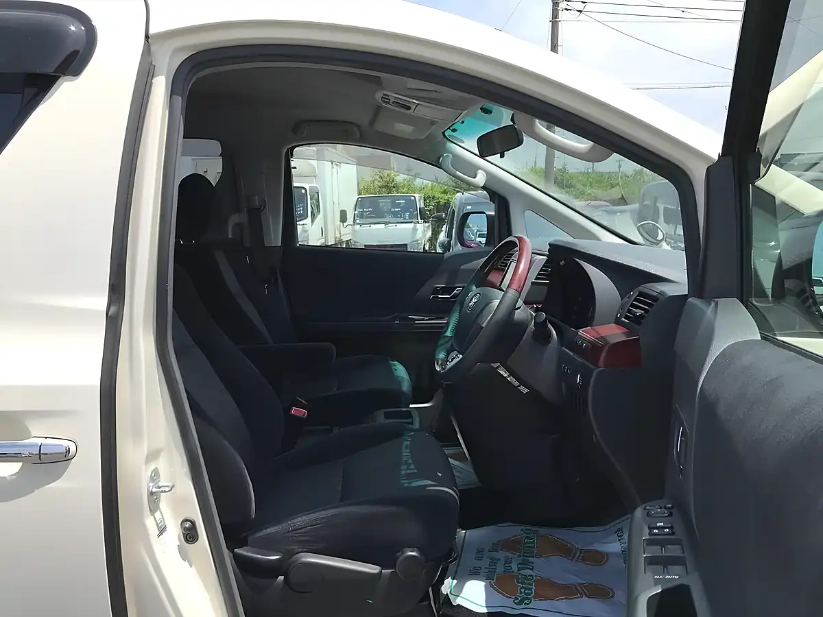 Used 2009 Toyota Alphard 240S White - Interior and Exterior details 2