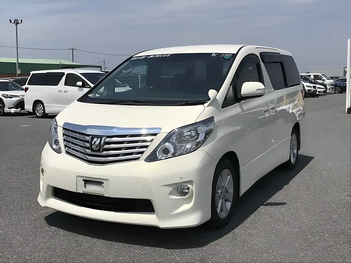 Used 2009 Toyota Alphard 240S White - Interior and Exterior details 4