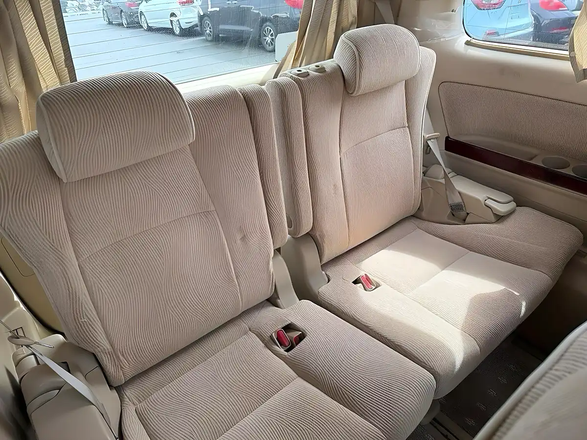 Used 2009 Toyota Alphard 350G (7 Seater) White - Interior and Exterior details 17