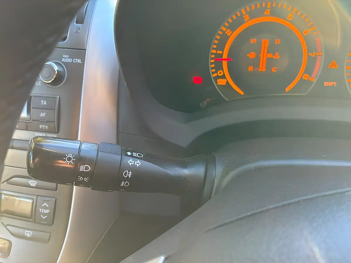 Used 2009 Toyota Auris Tr Black - Interior and Exterior details 12