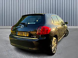 Used 2009 Toyota Auris Tr Black - Interior and Exterior details 6