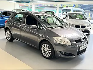 Used 2009 Toyota Auris Tr Grey - Interior and Exterior details 11
