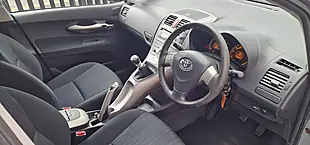 Used 2009 Toyota Auris Tr Silver - Interior and Exterior details 11