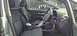 Used 2009 Toyota Auris Tr Silver - Interior and Exterior details 12
