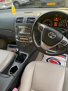 Used 2009 Toyota Avensis T4 Blue - Interior and Exterior details 8