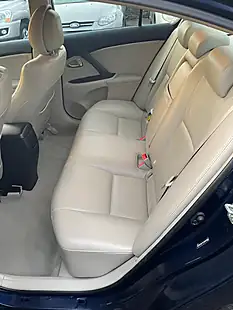 Used 2009 Toyota Avensis T4 Blue - Interior and Exterior details 9