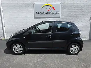 Used 2009 Toyota Aygo Black Multimode Black - Interior and Exterior details 7