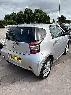 Used 2009 Toyota Iq Hatchback 3dr Silver - Interior and Exterior details 4