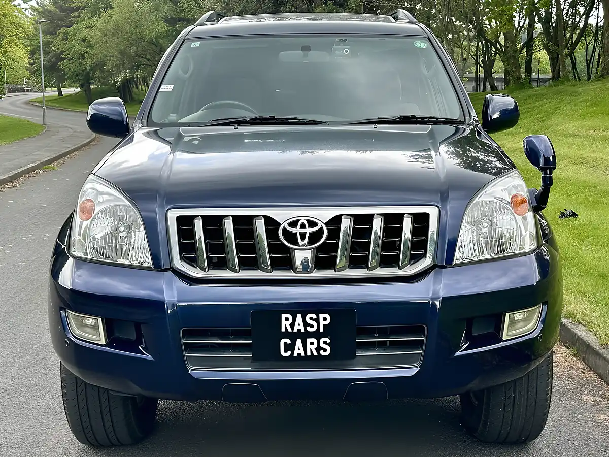 Used 2009 Toyota Land Cruiser Rz Prado Blue - Interior and Exterior details 10