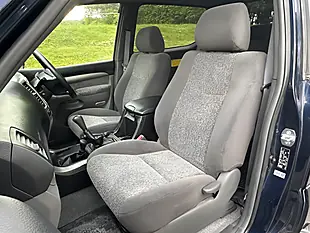 Used 2009 Toyota Land Cruiser Rz Prado Blue - Interior and Exterior details 15