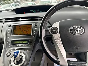 Used 2009 Toyota Prius T Spirit Silver - Interior and Exterior details 15