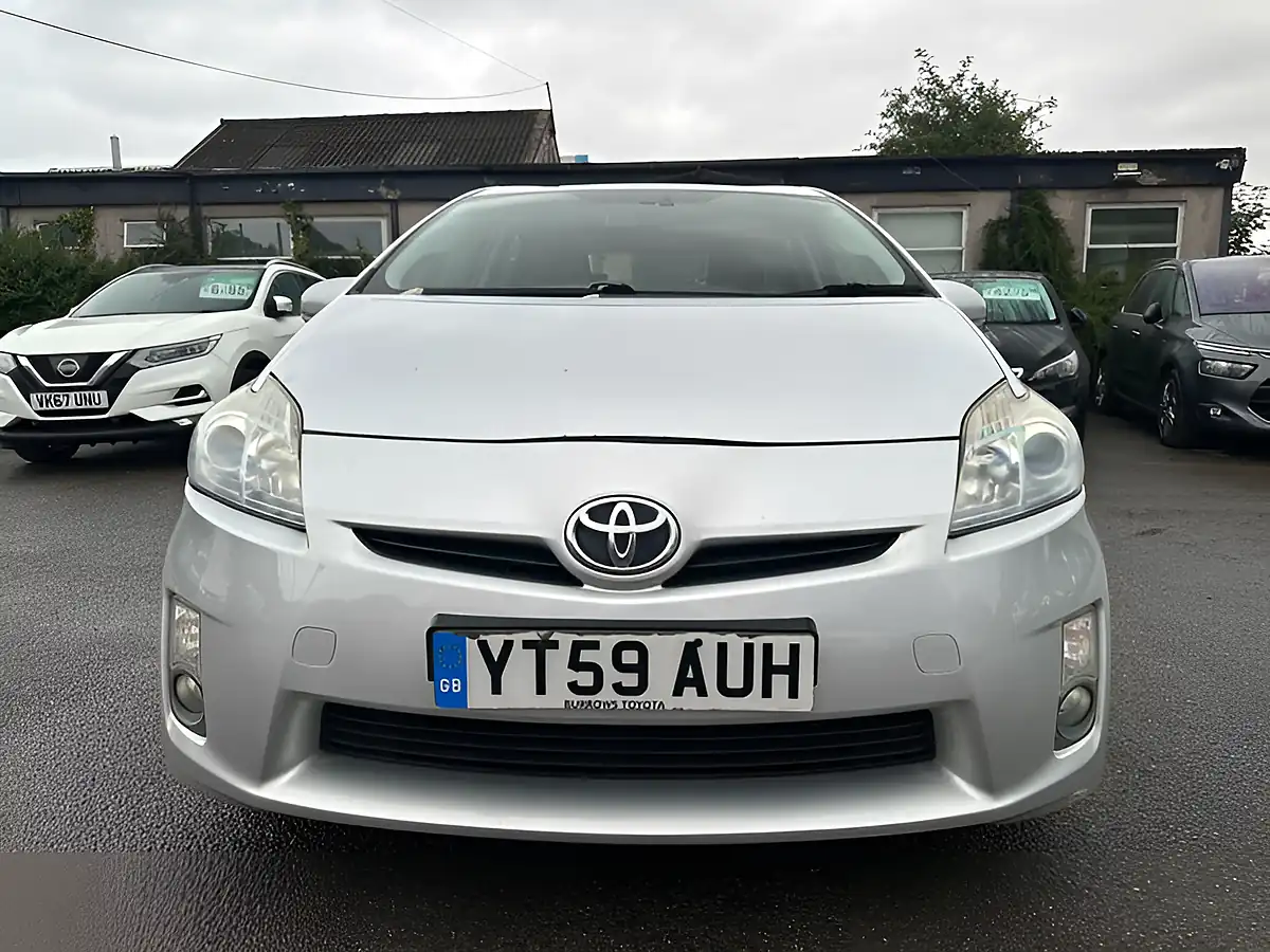 Used 2009 Toyota Prius T Spirit Silver - Interior and Exterior details 8