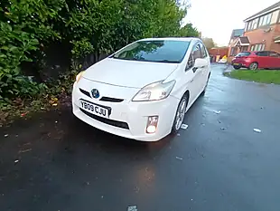 Used 2009 Toyota Prius T4 White - Interior and Exterior details 13