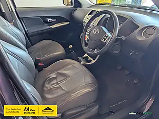 Used 2009 Toyota Urban Cruiser Purple - Interior and Exterior details 12