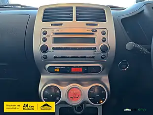 Used 2009 Toyota Urban Cruiser Purple - Interior and Exterior details 17