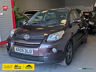 Used 2009 Toyota Urban Cruiser Purple - Interior and Exterior details 5