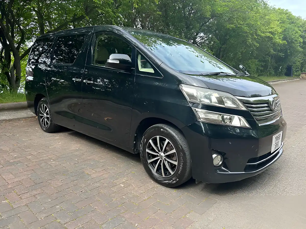 Used 2009 Toyota Vellfire Black - Interior and Exterior details 2