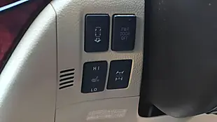 Used 2009 Toyota Vellfire Ultra Luxury Pack 4wd Recliner Seats White - Interior and Exterior details 10