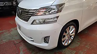 Used 2009 Toyota Vellfire Ultra Luxury Pack 4wd Recliner Seats White - Interior and Exterior details 18