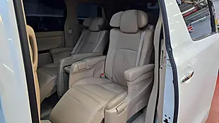 Used 2009 Toyota Vellfire Ultra Luxury Pack 4wd Recliner Seats White - Interior and Exterior details 3