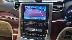 Used 2009 Toyota Vellfire Ultra Luxury Pack 4wd Recliner Seats White - Interior and Exterior details 5