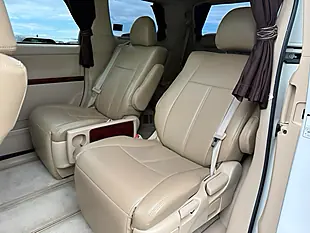 Used 2009 Toyota Vellfire V (7 Seater) White - Interior and Exterior details 14