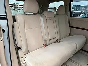 Used 2009 Toyota Vellfire V (8 Seater) White - Interior and Exterior details 11