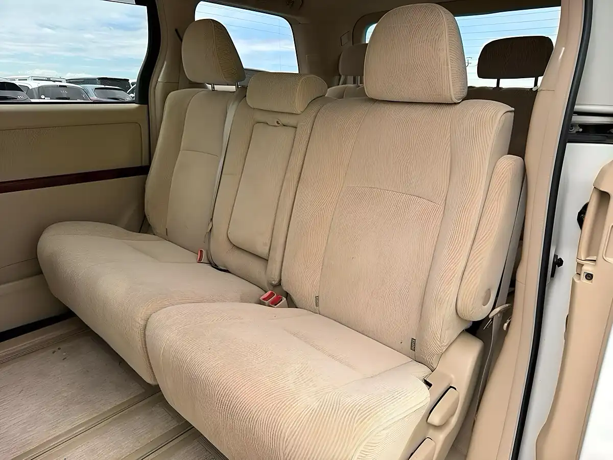 Used 2009 Toyota Vellfire V (8 Seater) White - Interior and Exterior details 12