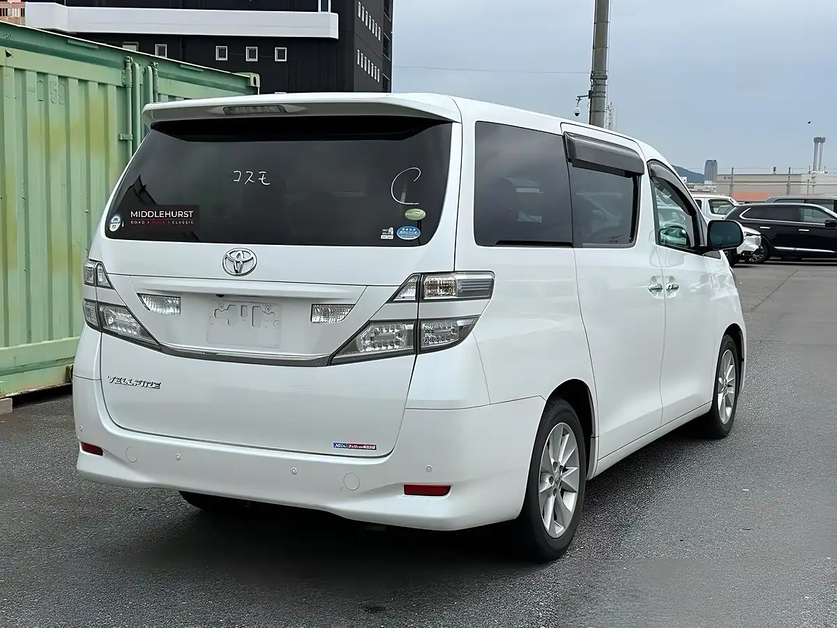 Used 2009 Toyota Vellfire V (8 Seater) White - Interior and Exterior details 2