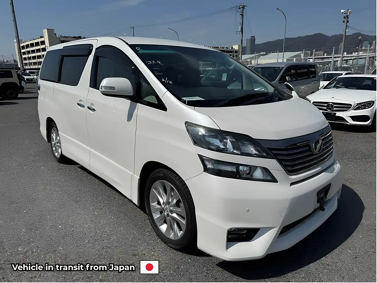 Used 2009 Toyota Vellfire Z (7 Seater) White - Front View