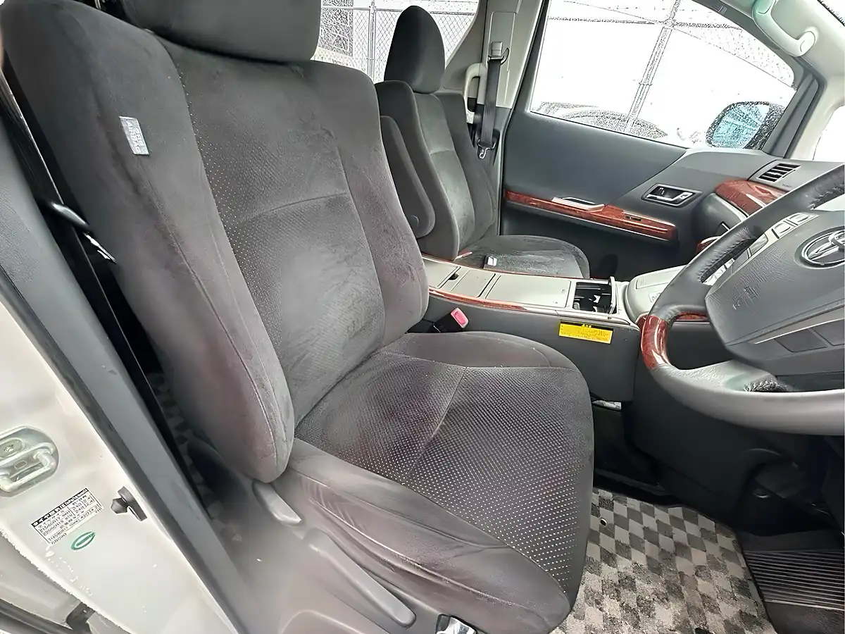 Used 2009 Toyota Vellfire Z (7 Seater) White Pearl Mica Metallic - Interior and Exterior details 12