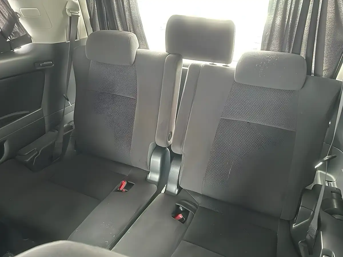 Used 2009 Toyota Vellfire Z (7 Seater) White Pearl Mica Metallic - Interior and Exterior details 16