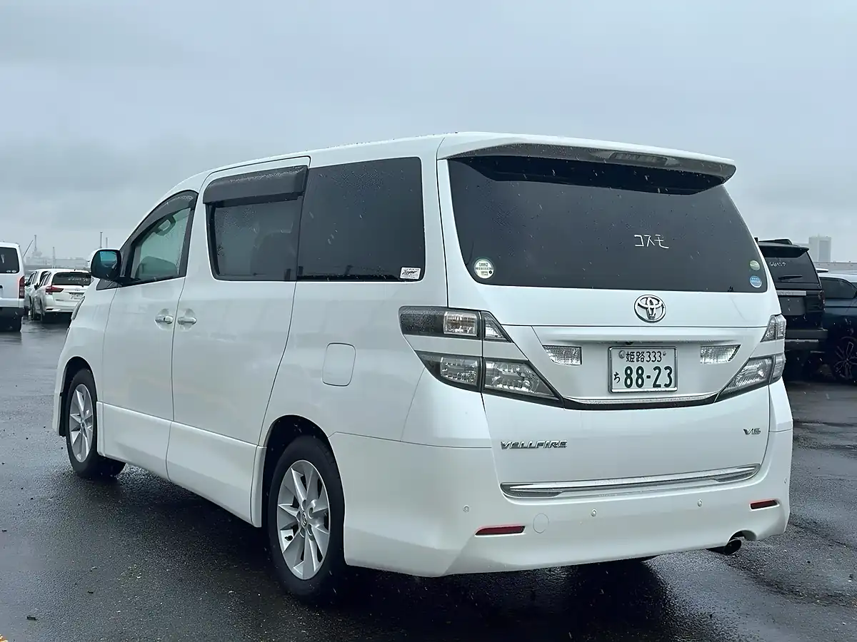 Used 2009 Toyota Vellfire Z (7 Seater) White Pearl Mica Metallic - Interior and Exterior details 4