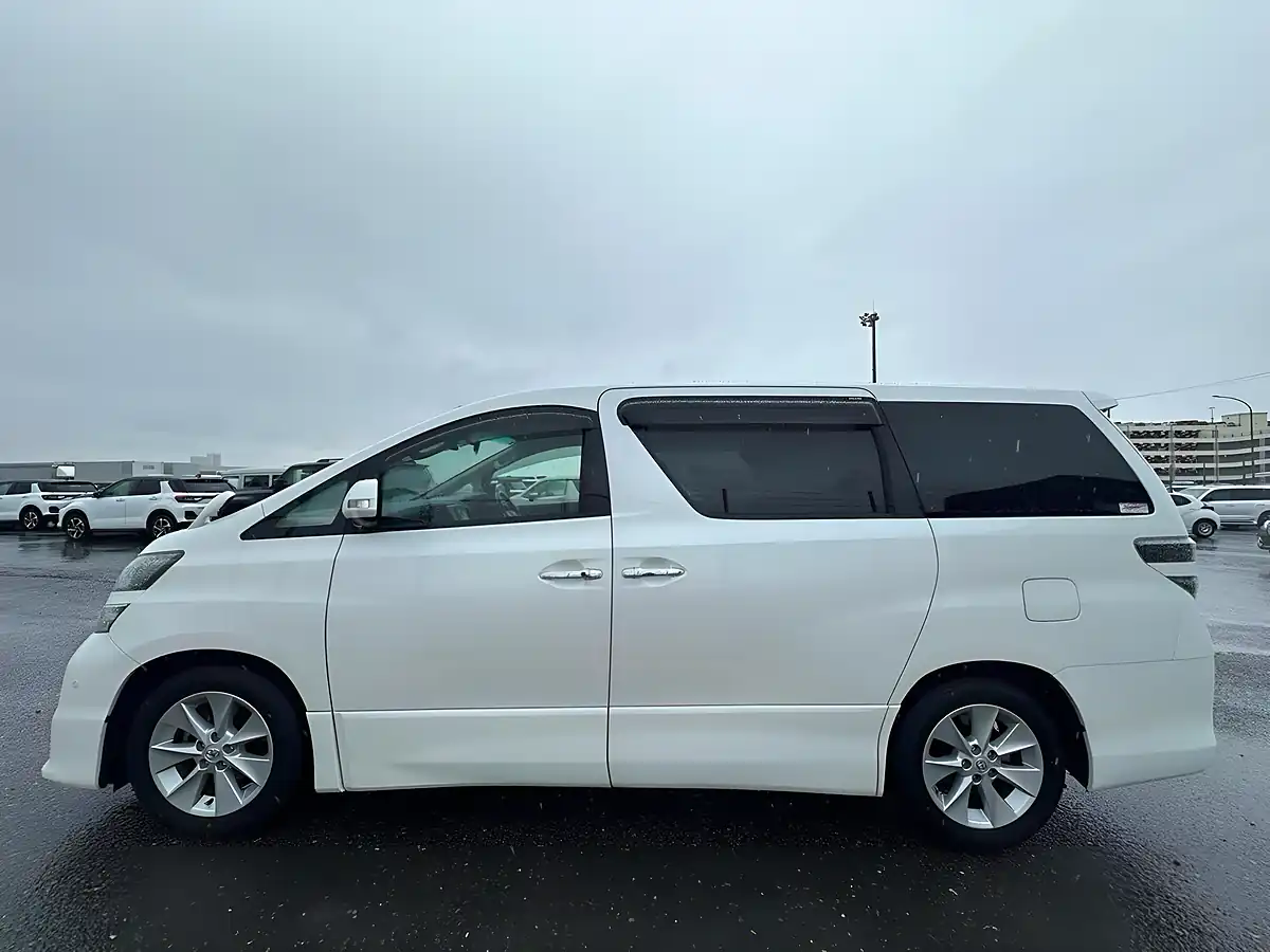 Used 2009 Toyota Vellfire Z (7 Seater) White Pearl Mica Metallic - Interior and Exterior details 5