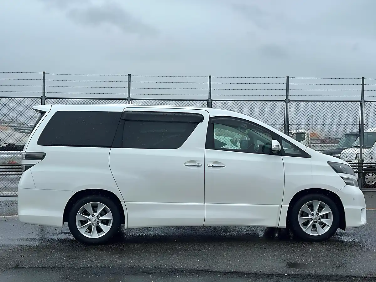 Used 2009 Toyota Vellfire Z (7 Seater) White Pearl Mica Metallic - Interior and Exterior details 6