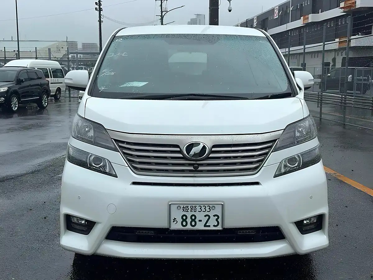 Used 2009 Toyota Vellfire Z (7 Seater) White Pearl Mica Metallic - Interior and Exterior details 8