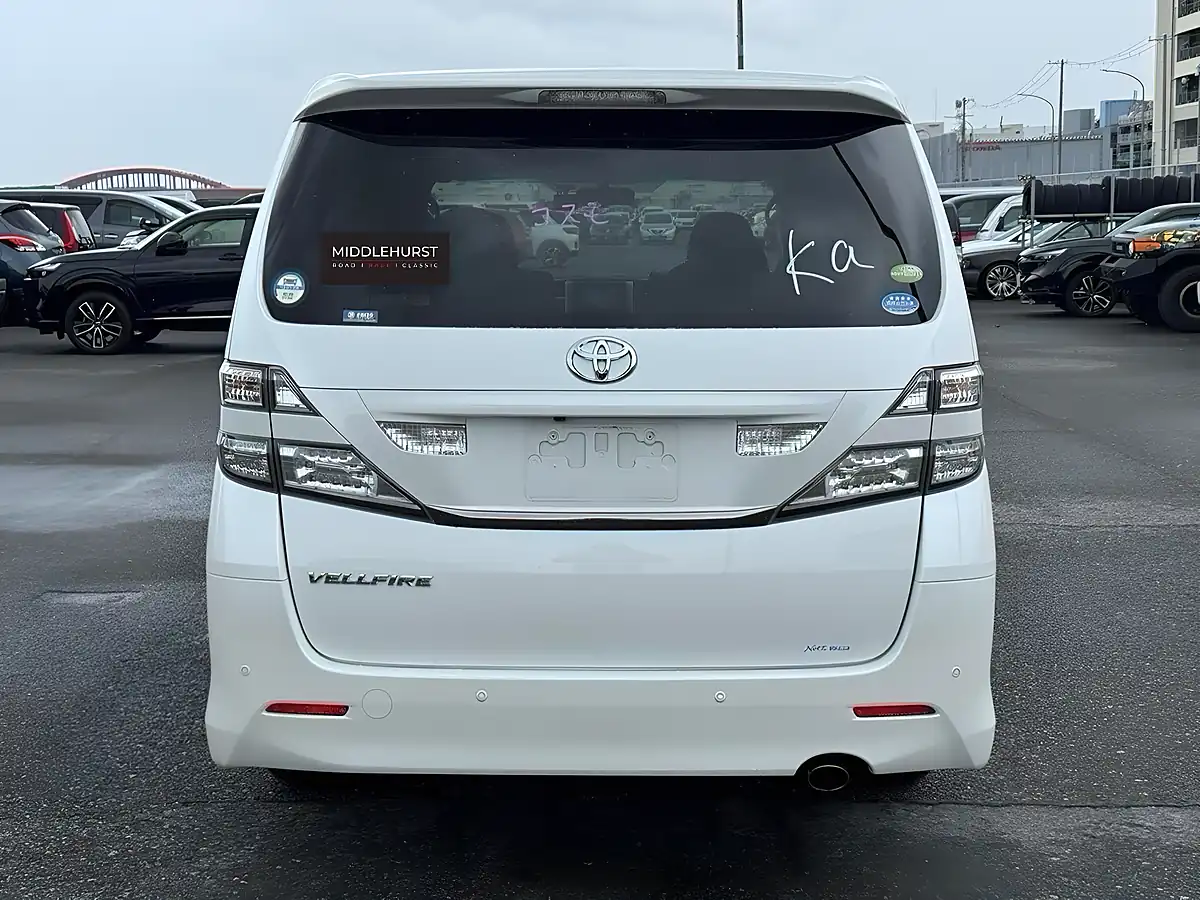 Used 2009 Toyota Vellfire Z Platinum Selection (7 Seater) White - Interior and Exterior details 10