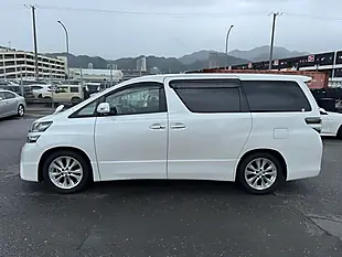 Used 2009 Toyota Vellfire Z Platinum Selection (7 Seater) White - Interior and Exterior details 8